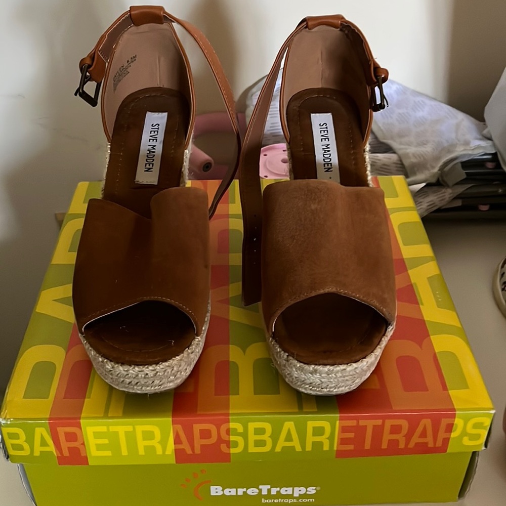 Steve Madden wedges